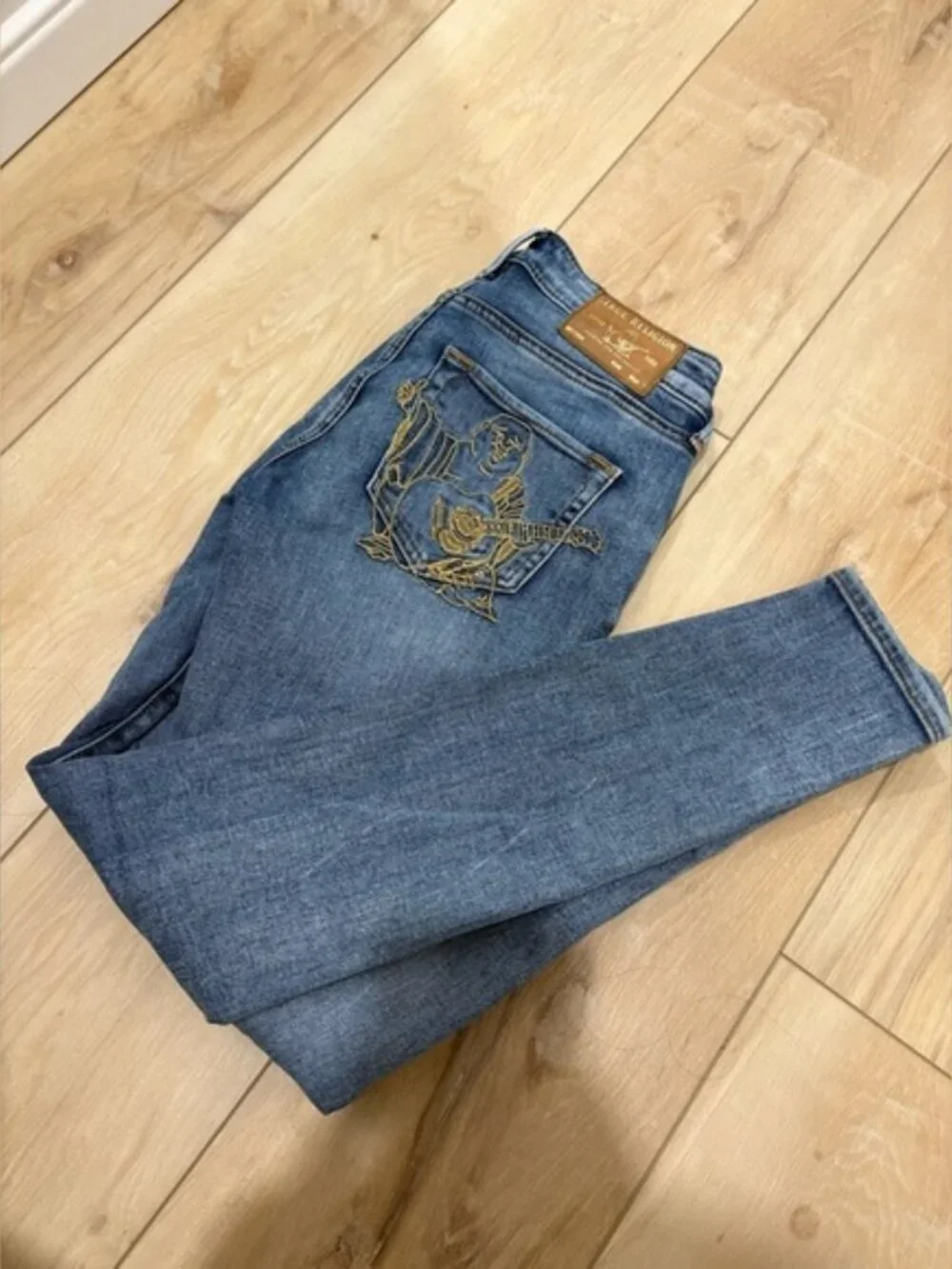 TRUE RELIGION Gold Budda Pocket JENNIE CURVY Mid Rise Jeans - Picture 8 of 9